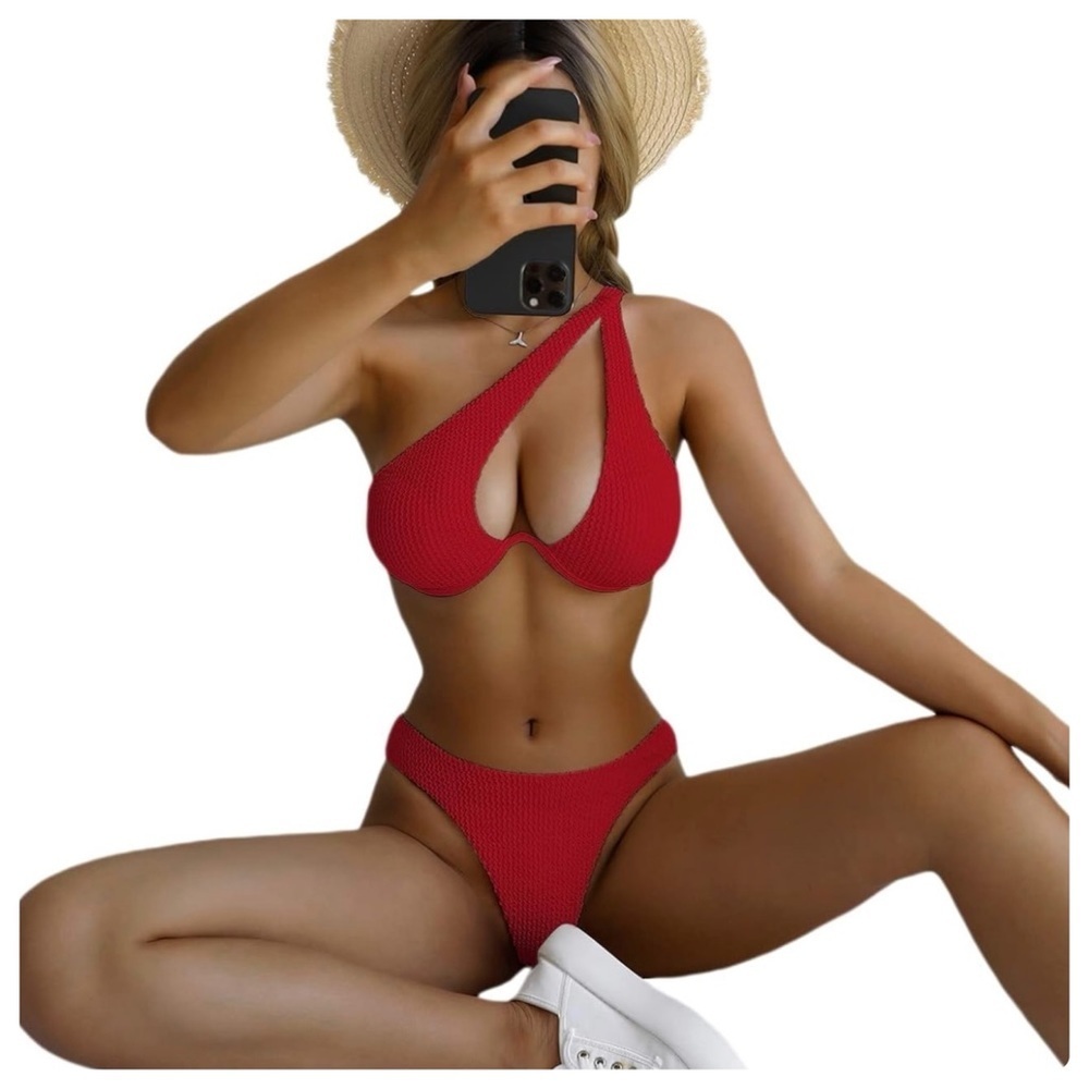 Red Underwire Textured Bikini Set - Picture 4 of 6